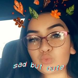 Meet your Posher, Adriana